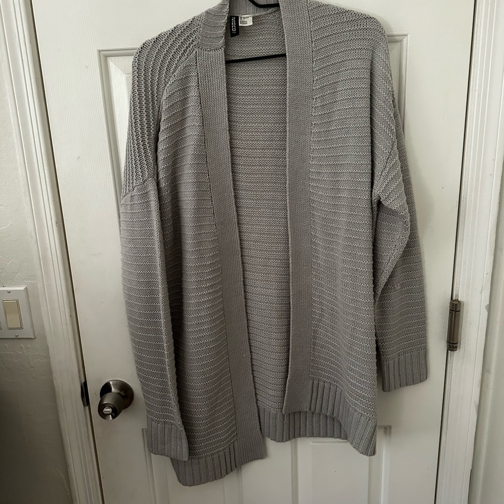 Large grey sweater